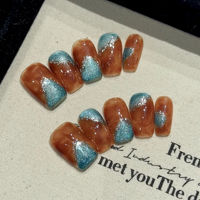 Vente en gros de 10 pièces de faux ongles faits à la main de style français, forme amande moyenne, naturels, pré-conçus, personnalisables, pour salon de manucure