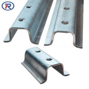 Poteaux <span class=keywords><strong>de</strong></span> signalisation <span class=keywords><strong>en</strong></span> <span class=keywords><strong>U</strong></span> galvanisés <span class=keywords><strong>de</strong></span> 1.12 lb et 7 pieds <span class=keywords><strong>de</strong></span> long - Product Image 4