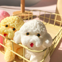 Jouet en peluche TPR pour chien - Adorable caniche de dessin animé anti-stress avec texture douce au toucher, idéal pour les fêtes et les bureaux