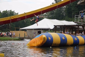 Plateforme de lancement gonflable en PVC pour jeux aquatiques extérieurs, tour de saut et catapulte pour parcs aquatiques - Product Image 4