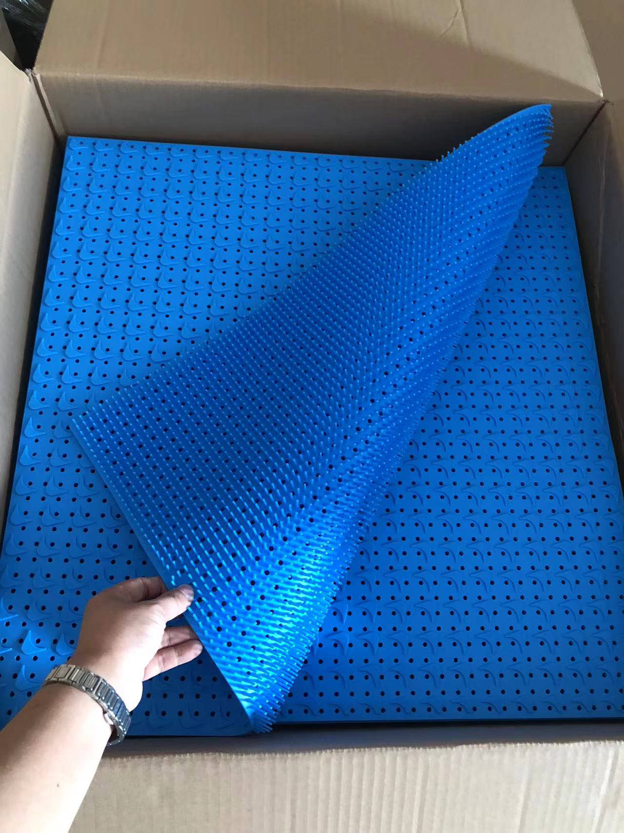 Azul