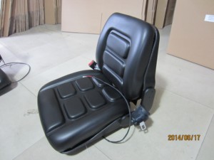 Siège de chariot élévateur à fourche en PVC, neuf et d'occasion, pour la construction, ferme, commerce de détail et industries manufacturières - Product Image 6