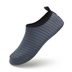 Zapatos de Agua para Mujer y Hombre, Calcetines de Agua de Secado Rápido, para Nadar, Playa, Yoga, Caminar por la Playa, con Suela de Goma Antideslizante - Product Image 2