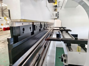 Sanxin 2025 New CNC Báo Chí Phanh 2500Mm 3M 4M Sắt Thép Báo Chí Phanh Tấm Kim Loại Tự Động Máy Uốn - Product Image 6