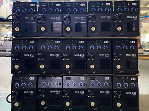 Machine à souder MIG industrielle à double tension 220V/380V avec roues - MIG/MAG/Flux & MMA 4-en-1 pour un travail de soudage de qualité - Product Image 6