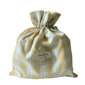Sac à cordon personnalisé en toile de coton à carreaux colorés, petit sac de rangement recyclé pour les voyages, idéal pour la promotion - Product Image 3