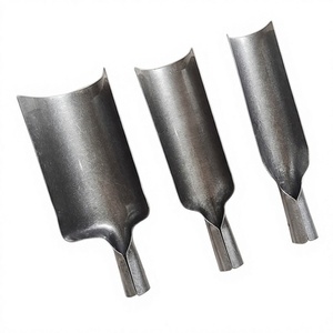 จอบขุดดินแบบลึกสำหรับงานขุดเจาะรูลึก ยี่ห้อ Tangshan Hebei Manganese Steel รุ่น QBKLYC สีเงิน ด้ามไม้ - Product Image 1