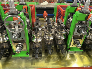 Línea de Producción de Tubos ERW de Alta Precisión Jinpin con Motor y Rodamientos <span class=keywords><strong>JP60</strong></span> - Product Image 4