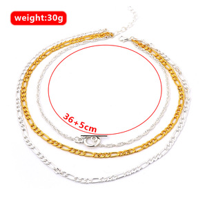 Collier ras du cou superposé court pour femme en alliage de zinc plaqué or, idéal pour les soirées 2024 - Product Image 4