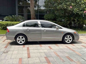 <span class=keywords><strong>Honda</strong></span> <span class=keywords><strong>Civic</strong></span> <span class=keywords><strong>1.8</strong></span> EXi 2008 Edizione Commemorativa 5° Anniversario, Berlina Automatica Usata, Motore a Benzina, Condizioni Premium - Product Image 5