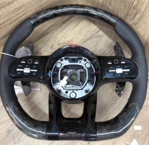 Volante de Cuero y Fibra de Carbono Personalizado para <span class=keywords><strong>Benz</strong></span> <span class=keywords><strong>2022</strong></span> Nuevo CLS GLE W213 W238 W205 W222 W463 W167 G63 Clase C C63 - Product Image 1