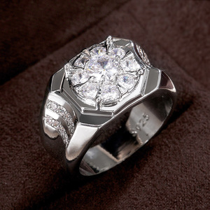Bague en cuivre pour homme avec détail de diamant cultivé en laboratoire, style bohème, bijoux de mariage et de fiançailles - Product Image 2