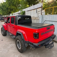 Couverture de benne rigide manuelle pliable en quatre parties en aluminium, étanche, pour Jeep Gladiator JT, installation sans perçage, directement de l'usine