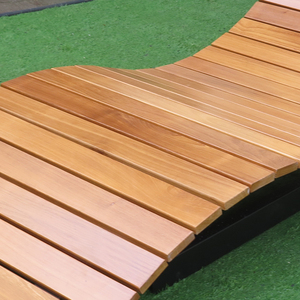 Usine en gros Urban extérieur hôtel Chaise en bois salon piscine côté teck fabricant de chaises longues en bois - Product Image 3