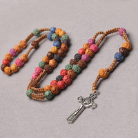 Collier de chapelet religieux coloré avec perles de croix catholique perles matériau principal bijoux en plastique