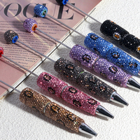 Stylo à bille DIY imprimé léopard, personnalisable avec perles, strass, multicolore, orné de cristaux, perles faites à la main, perles focales en PVC