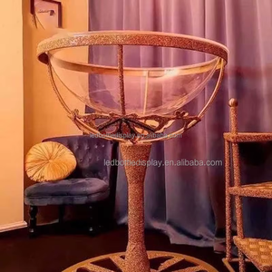 LiqVis Nuevo Diseño de Lujo, Accesorios de Escenario Personalizados, Copa de Martini de Plástico y Metal Dorado con Brillantina para Espectáculos de Danza y Agua - Product Image 4