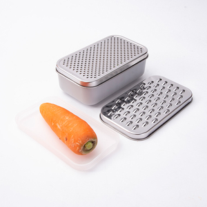 Rallador de Queso Manual con Tapa de Contenedor de Almacenamiento, Rallador de Acero Inoxidable de 4 Lados para Rallar Limón, Fácil de Limpiar y Guardar - Product Image 5