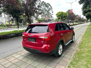 <span class=keywords><strong>Kia</strong></span> <span class=keywords><strong>Sorento</strong></span> 2.4L SUV d'occasion - Rouge, <span class=keywords><strong>Kia</strong></span> <span class=keywords><strong>Sorento</strong></span> 2013 2015 <span class=keywords><strong>2017</strong></span>, <span class=keywords><strong>V6</strong></span> essence, 5 places, capacité de remorquage de 3500 lb, prêt à l'exportation - Product Image 2