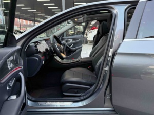 <span class=keywords><strong>Mercedes</strong></span>-Benz <span class=keywords><strong>Classe</strong></span> E Modèle 2020, Version Révisée, E 300 L Édition Sportive et Élégante - Product Image 4