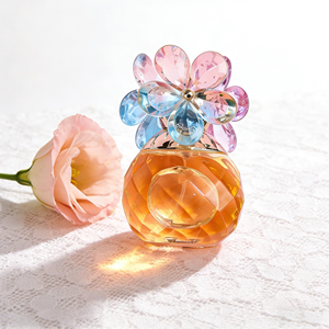 Mosilin Eau De Parfum Spray da Donna MIST - Profumo Floreale Leggero e Fresco di Lunga Durata con Note di Rosa e Margherita in Flacone di Vetro 60ML - Product Image 2