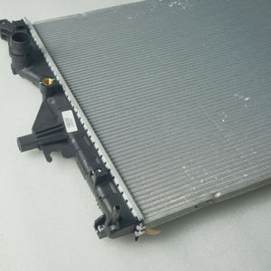 Forthing V9 M6-630120-Y3 Высококачественная новая запасная часть 2023 модель задней двери верхняя защитная пластина в сборе - Product Image 1