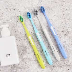 Cepillo de Dientes Económico con Cabezal de Goma Fabricado con Máquina Especial para Hacer Cepillos de Dientes - Product Image 3