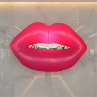 Modèle de bouche gonflable géant rouge avec longue langue pour la décoration de scènes de concert