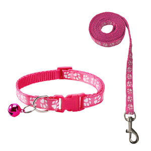 Ensemble de laisses écologiques en PP avec empreintes de pattes de <span class=keywords><strong>chien</strong></span> et collier réglable à dégagement rapide pour chat - 12 couleurs, MOQ 10 pièces, personnalisable jusqu'à 1000 pièces - Product Image 1
