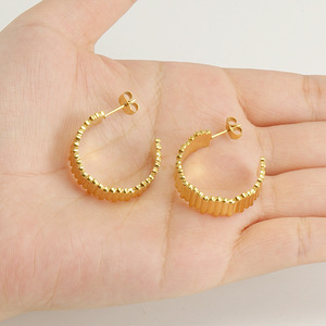 ZOGXIN Gold Hoop Earrings Geometric Design Stainless Steel For Women Fashion Jewelry - Product Image 3