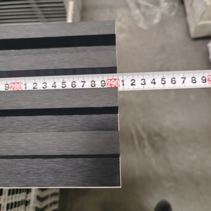 Revestimiento de pared Interior WPC, paneles de gran pared WPC, tablero de pared compuesto de plástico de <span class=keywords><strong>madera</strong></span> decorativo, materiales decorativos, parrillas 3D de <span class=keywords><strong>madera</strong></span> - Product Image 4