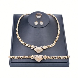สร้อยคอ ZYO ชุดเซ็ตสร้อยคอ Xoxo แบบกำหนดเอง ชุดเครื่องประดับทอง 14k 18k สร้อยคอ Xoxo สำหรับผู้หญิง - Product Image 6