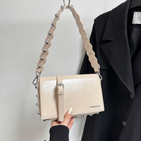 Sac à main de voyage de luxe pour femme 2026, élégant, en PU, forme pochette géométrique, avec bandoulière et fermeture à rabat, grande capacité