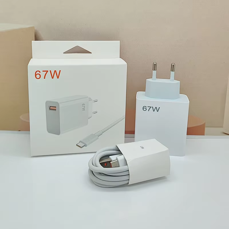 ชุดชาร์จสีขาว67W