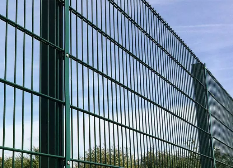 Custom  hot dip galvanized double welded  wire mesh fence garden fence 868 double fence iron wire mesh hot dip galvanized double