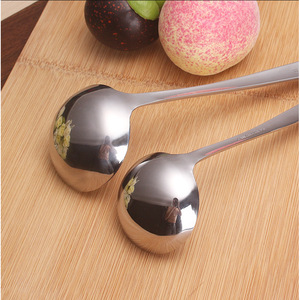 Louche à soupe en acier inoxydable 304 épaissi, manche long, cuillère de service pour fondue, durable, antidérapante, sans danger pour les aliments - Product Image 3