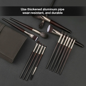Juego de Brochas de Maquillaje con Mango de Madera y Tubo de Aluminio Reforzado, Empaque de Belleza Personalizado, Impresión de Logotipo Profesional para Regalos de Navidad - Product Image 2