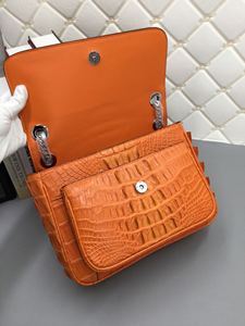 Exquisito bolso de mano de cuero naranja, lujoso bolso de noche para dama con diseño retro de piel de cocodrilo. - Product Image 5