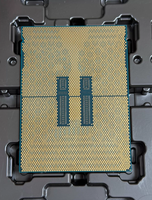 Processeur de serveur de centre de données Xeon haute performance d'occasion, CPU 6430 32C/64T 2.1GHz 10nm 60MB Cache L3 Socket LGA4677