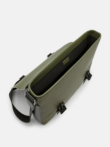 <span class=keywords><strong>Sacoche</strong></span> pour ordinateur portable en <span class=keywords><strong>cuir</strong></span> végétalien entièrement personnalisée pour hommes, pouvant contenir un ordinateur portable de 14 pouces, sac de messager de bonne qualité, sac de poitrine pour hommes avec logo - Product Image 6