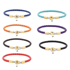 <span class=keywords><strong>Bracciale</strong></span> <span class=keywords><strong>uomo</strong></span> e donna alla moda 4MM in vera pelle intrecciata con braccialetti personalizzati in acciaio inossidabile - Product Image 4
