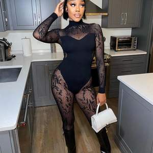 Combinaison noire transparente personnalisée 2026 pour femme, à manches longues, ajourée, style clubwear, moulante, sans couture - Product Image 4