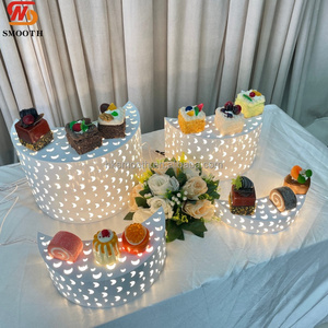 แท่นวางขนมรูปสามเหลี่ยมแบบมีไฟ LED สำหรับงานแต่งงาน ตกแต่งโต๊ะบุฟเฟ่ต์ วางเค้กและขนมอบ - Product Image 6