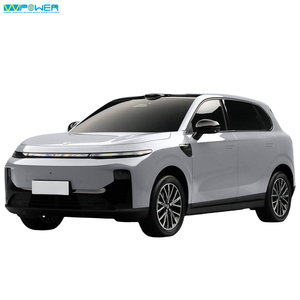 Bestseller Leapmotor B10 2025 Nuovo Veicolo Elettrico di Alta Qualità con Autonomia di 501/600 Km, Preferito dai Giovani - Product Image 1