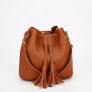 Colección de bolsos de alta calidad: bolsos de mano de cuero genuino con color y logotipo personalizados, ideales para declaraciones de moda diarias - Product Image 1