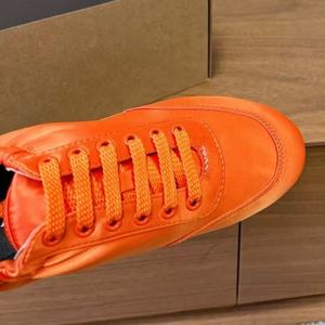 Chaussures de sport de luxe pour hommes et femmes, à bout rond, respirantes, légères, antidérapantes, confortables, style skate - Product Image 3