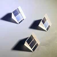 Verre à prisme triangulaire en quartz à angle droit personnalisable OEM de 45 degrés pour l'utilisation d'équipement optique à réflexion externe
