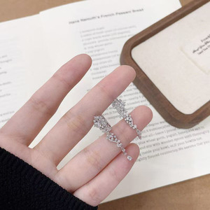<span class=keywords><strong>Pendientes</strong></span> <span class=keywords><strong>de</strong></span> Oro Blanco <span class=keywords><strong>de</strong></span> 18K con Diamantes Cultivados en Laboratorio, <span class=keywords><strong>Pendientes</strong></span> <span class=keywords><strong>de</strong></span> Moda con Forma <span class=keywords><strong>de</strong></span> Corazón, <span class=keywords><strong>Pendientes</strong></span> Magnéticos con Diamantes Cultivados en Laboratorio - Product Image 4