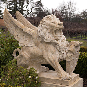 Gran tamaño mármol blanco león con alas estatua - Product Image 3