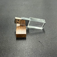 Flash Drive USB Kayu Kristal Mewah Baru Lampu LED Multi-warna Ukiran Laser Multi-warna Edisi Pernikahan USB 2.0 128MB-32GB